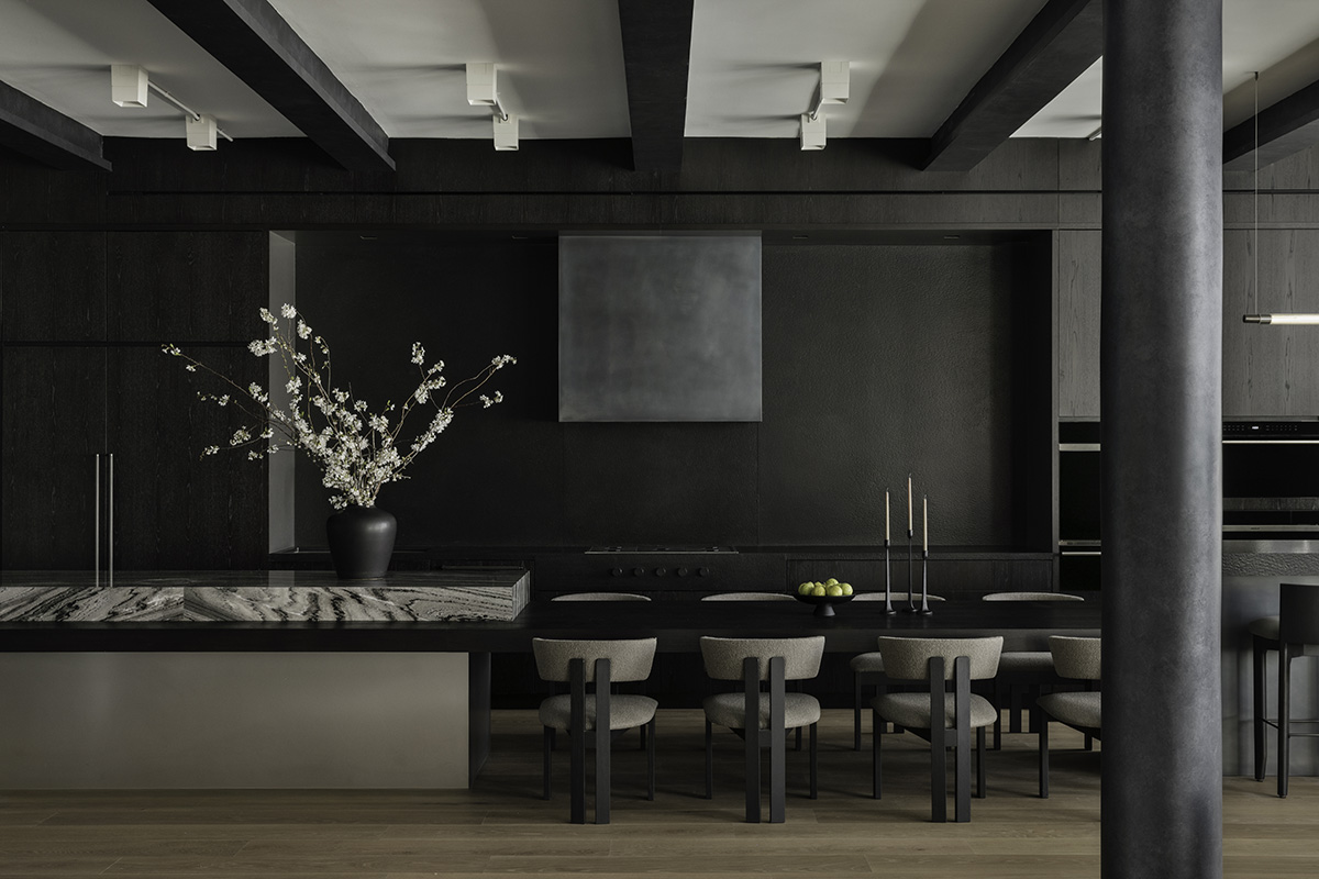 Custom Kitchen Architecture in a Luxury NYC Home
