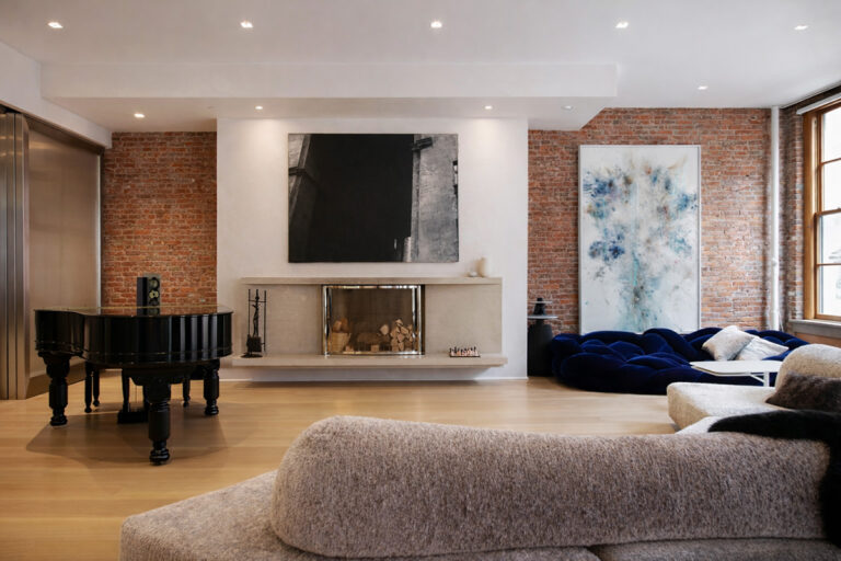 Joint Live Work Quarters for Artists Loft NYC