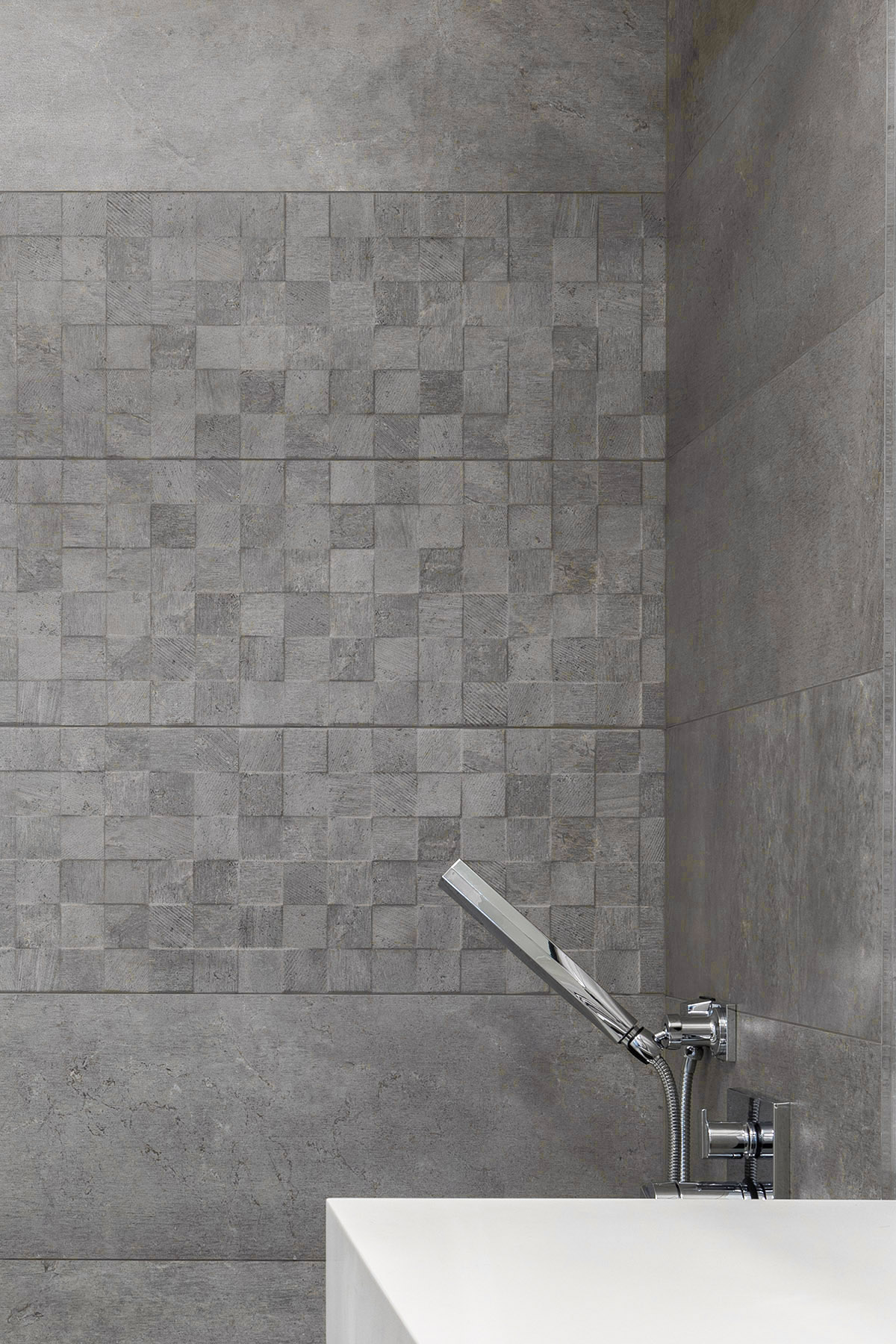Bathroom with 3D Accent Tile