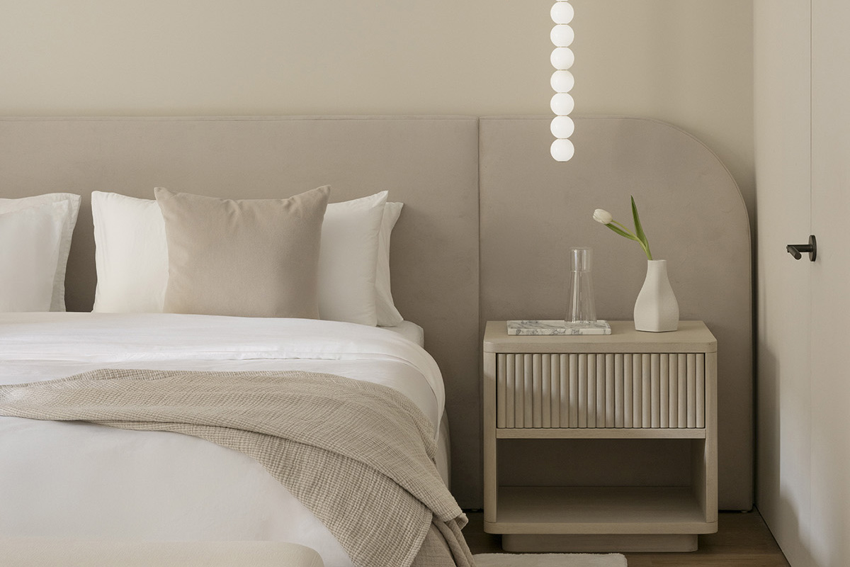 Tonal Interior Bedroom Design in Soft Neutrals