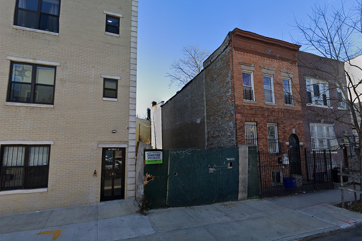 Vacant Lot Zoning in NYC: Assessment for New Home Planning