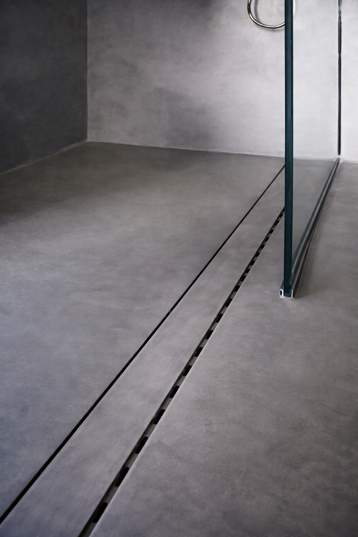 Industrial Bathroom with linear Drain